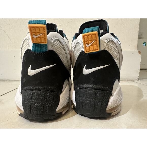 Size 10 - Nike Air Max Speed Turf Dan‎ Marino 2012 - Picture 4 of 16